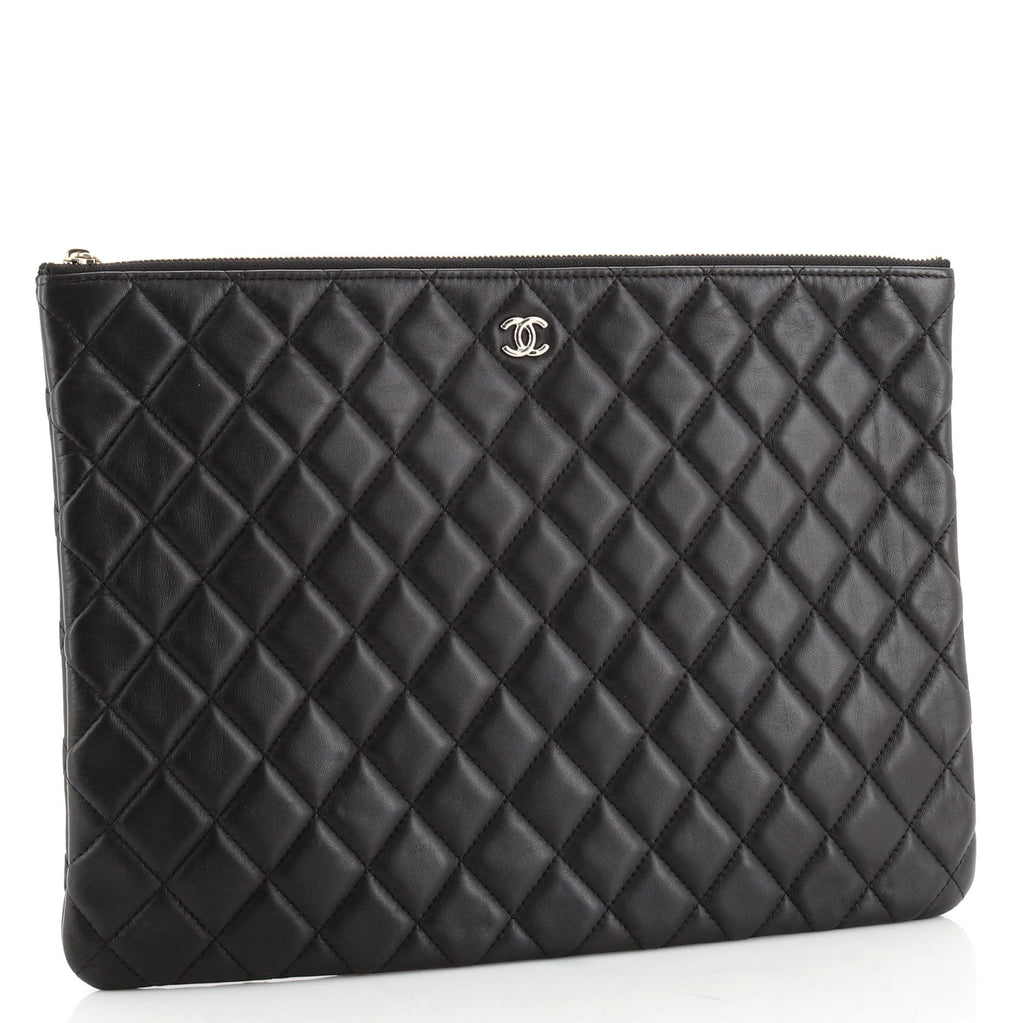 O Case Clutch Quilted Lambskin Large