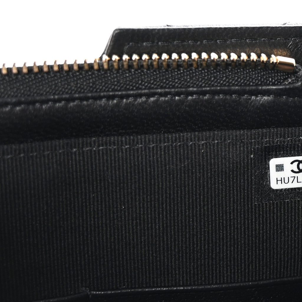 Lambskin Quilted CC Pouch Wristlet Black