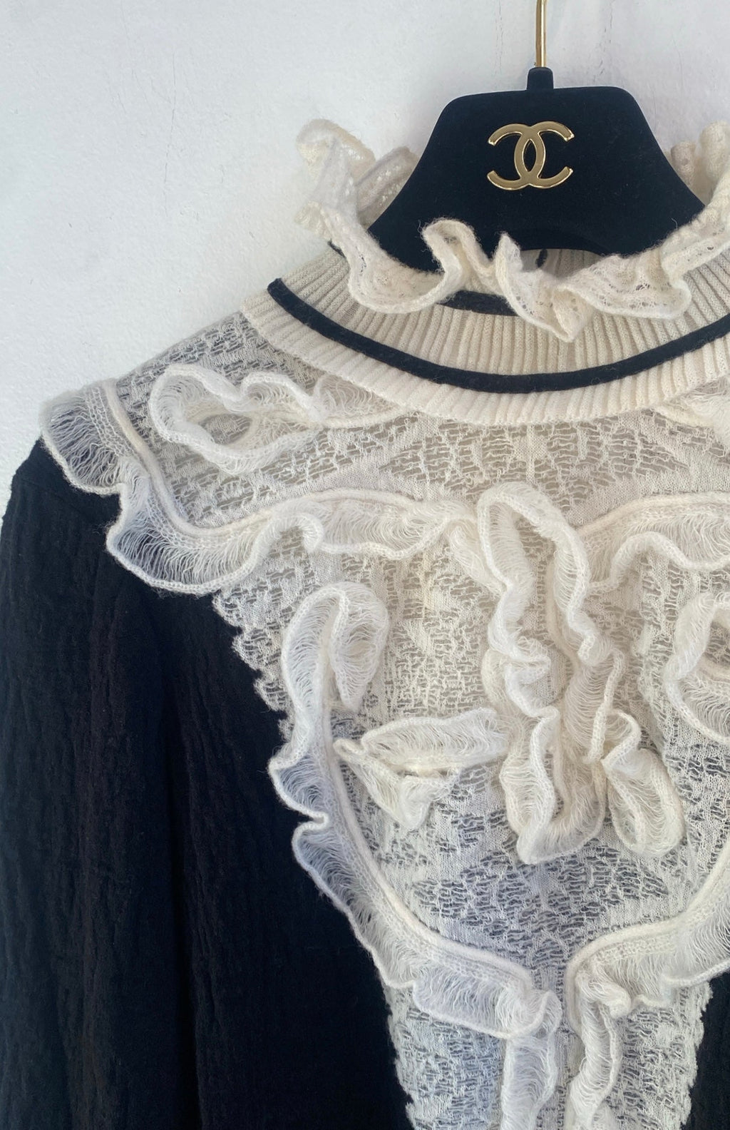 Chanel Lace Knit Ruffle Black Long Sleeve Top - 38 / 6