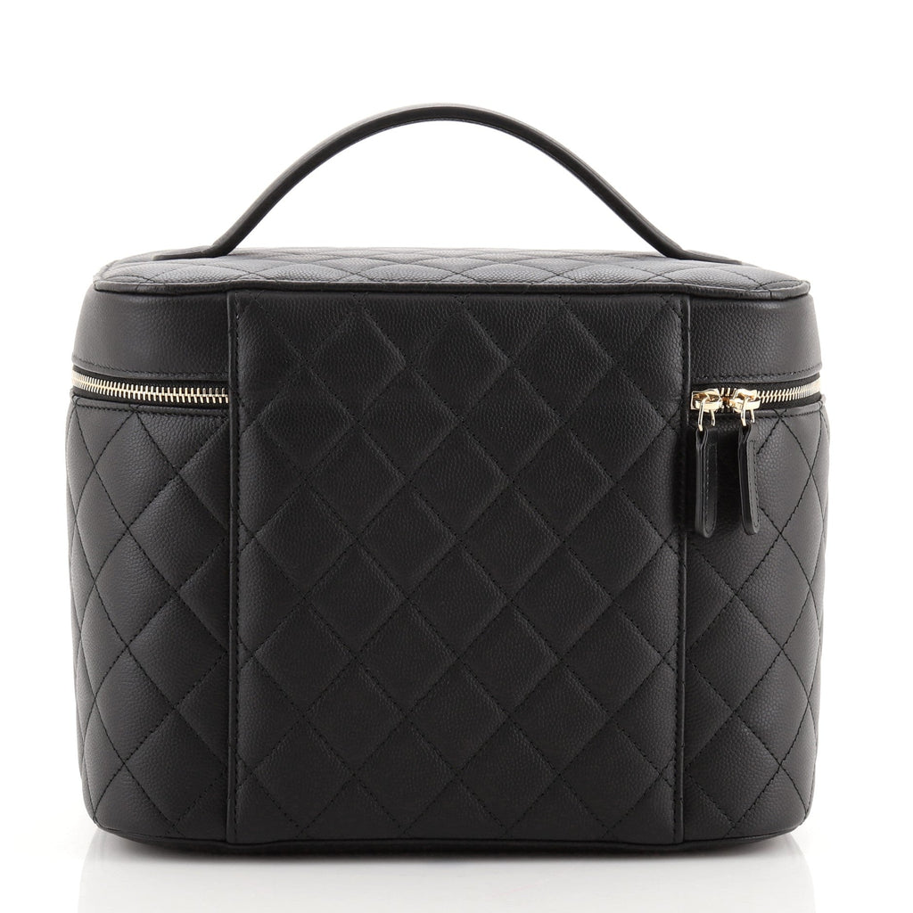 Classic Vanity Case Quilted Caviar Medium