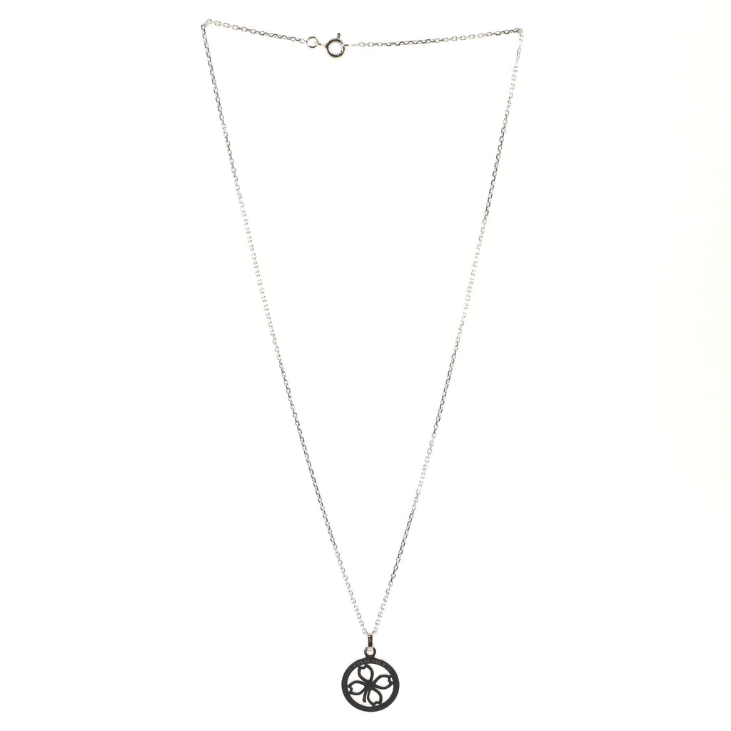 Accroche Coeur Clover Pendant Necklace 18K White Gold and Diamonds