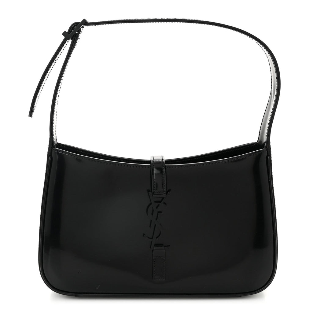 Patent Calfskin Monochrome Le 5 A 7 Hobo Black