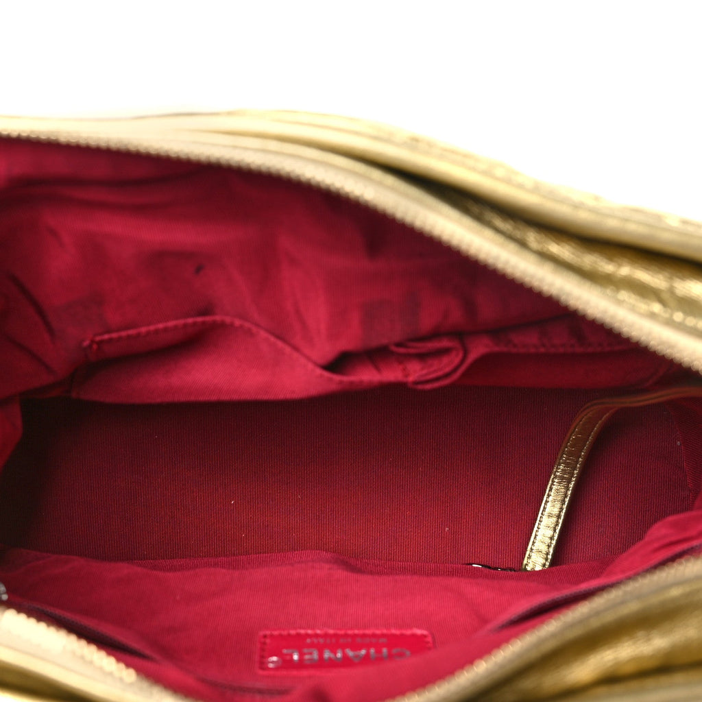 Metallic Aged Calfskin Quilted Medium Gabrielle Gold