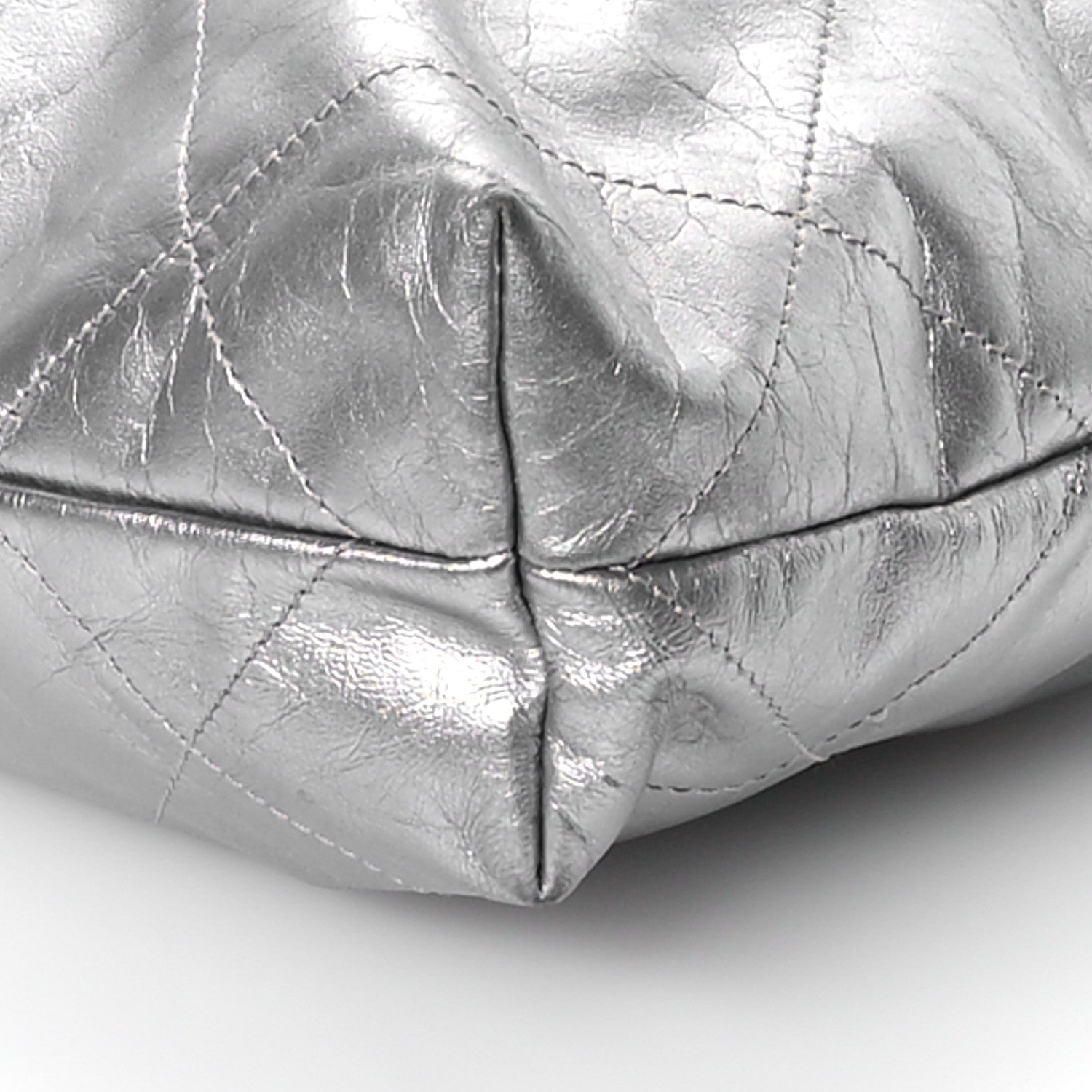 Metallic Calfskin Quilted Small Chanel 22 Silver