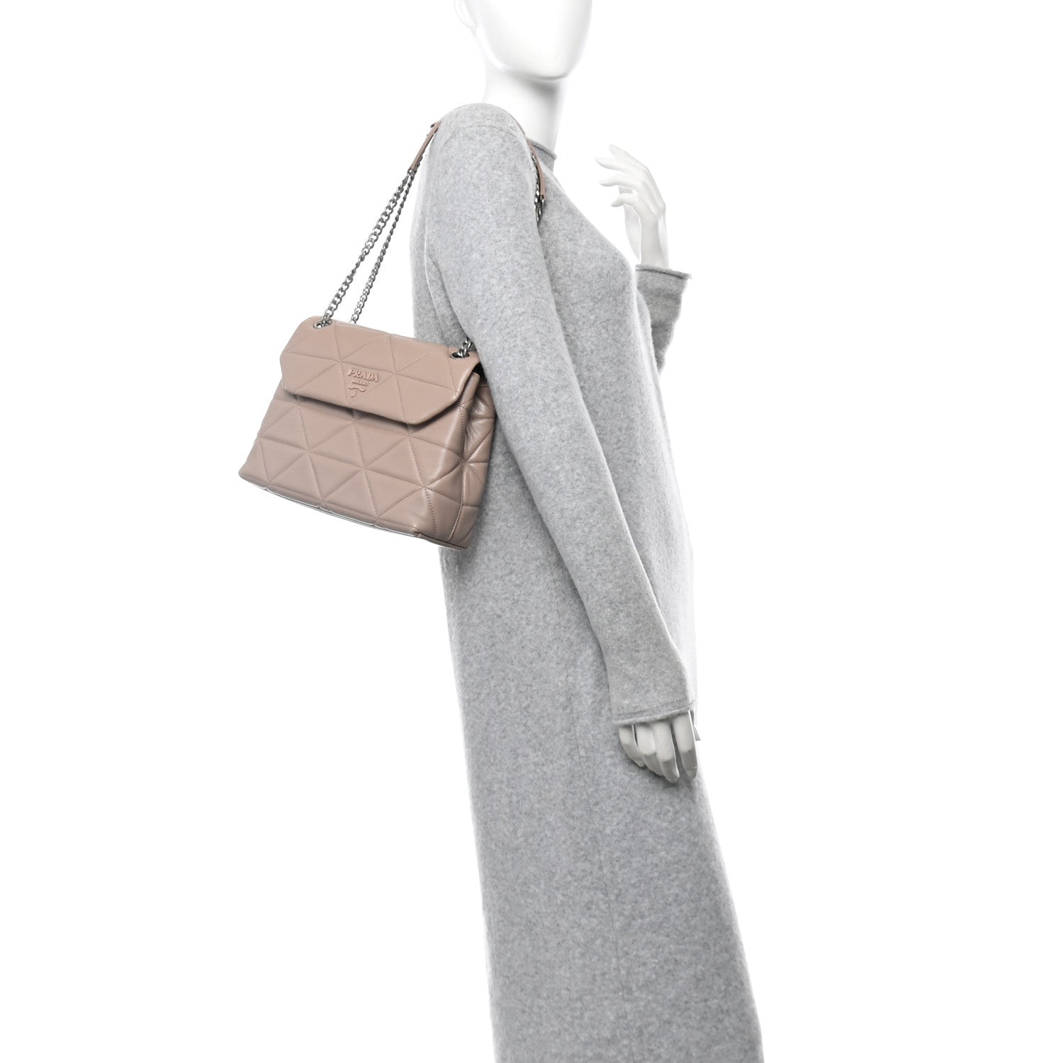 Nappa Triangle Stitched Large Spectrum Bag Cipria