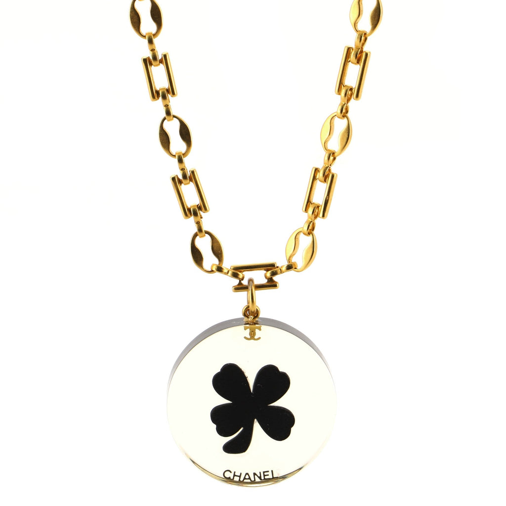 Clover Round Pendant Necklace Metal and Resin