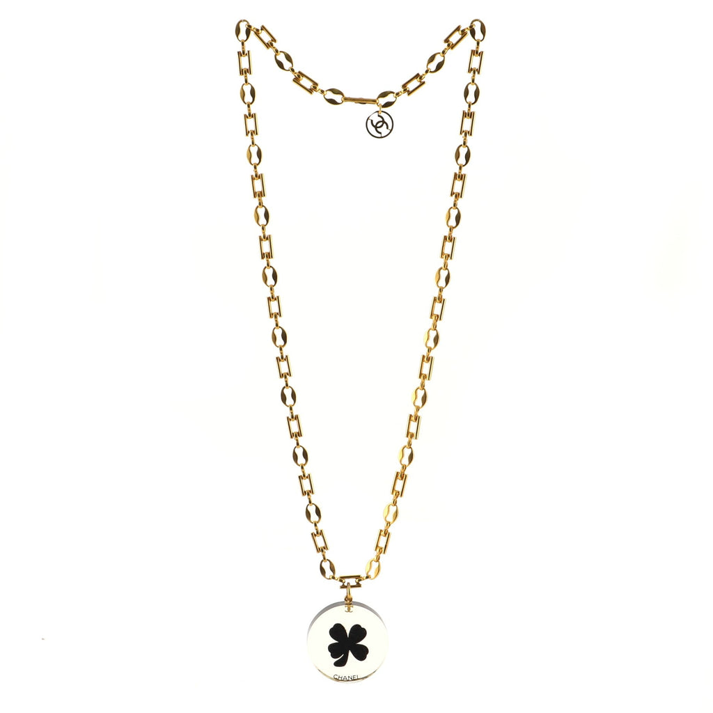 Clover Round Pendant Necklace Metal and Resin