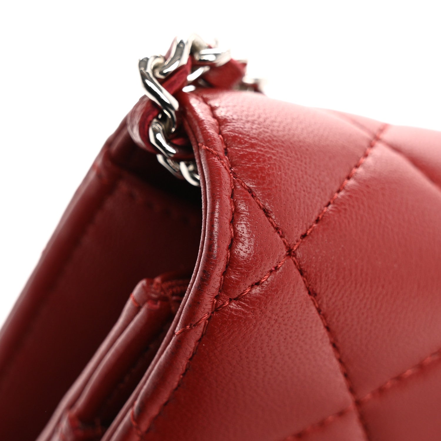 Lambskin Quilted Wallet On Chain WOC Red