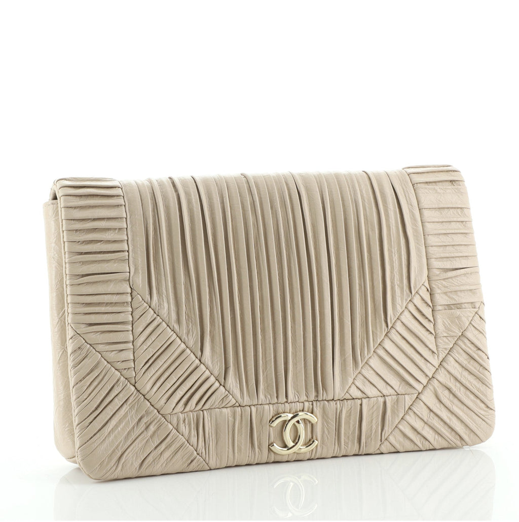 Coco Pleats Flap Clutch Pleated Crumpled Calfskin Small