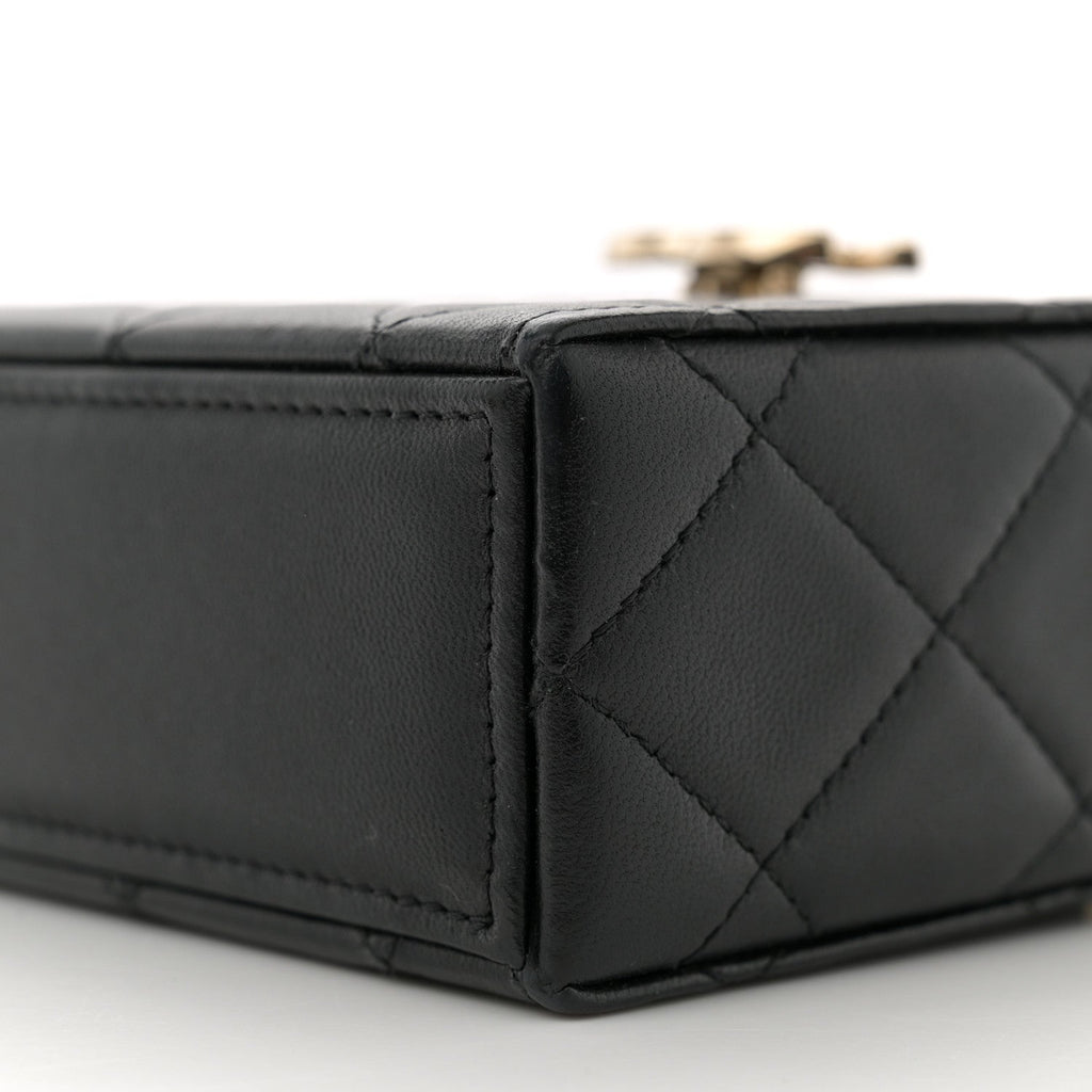 Lambskin Quilted Small Box With Chain Black