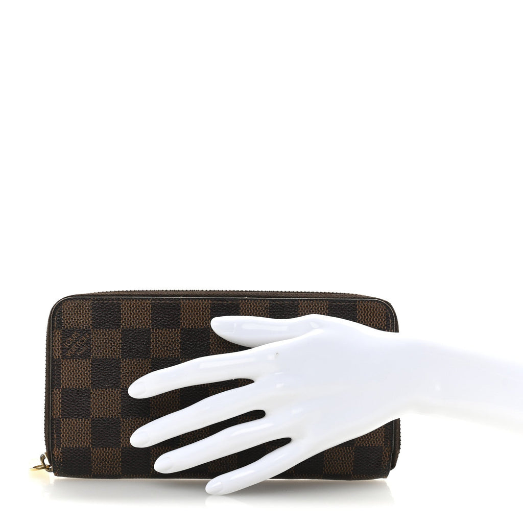 Damier Ebene Zippy Wallet