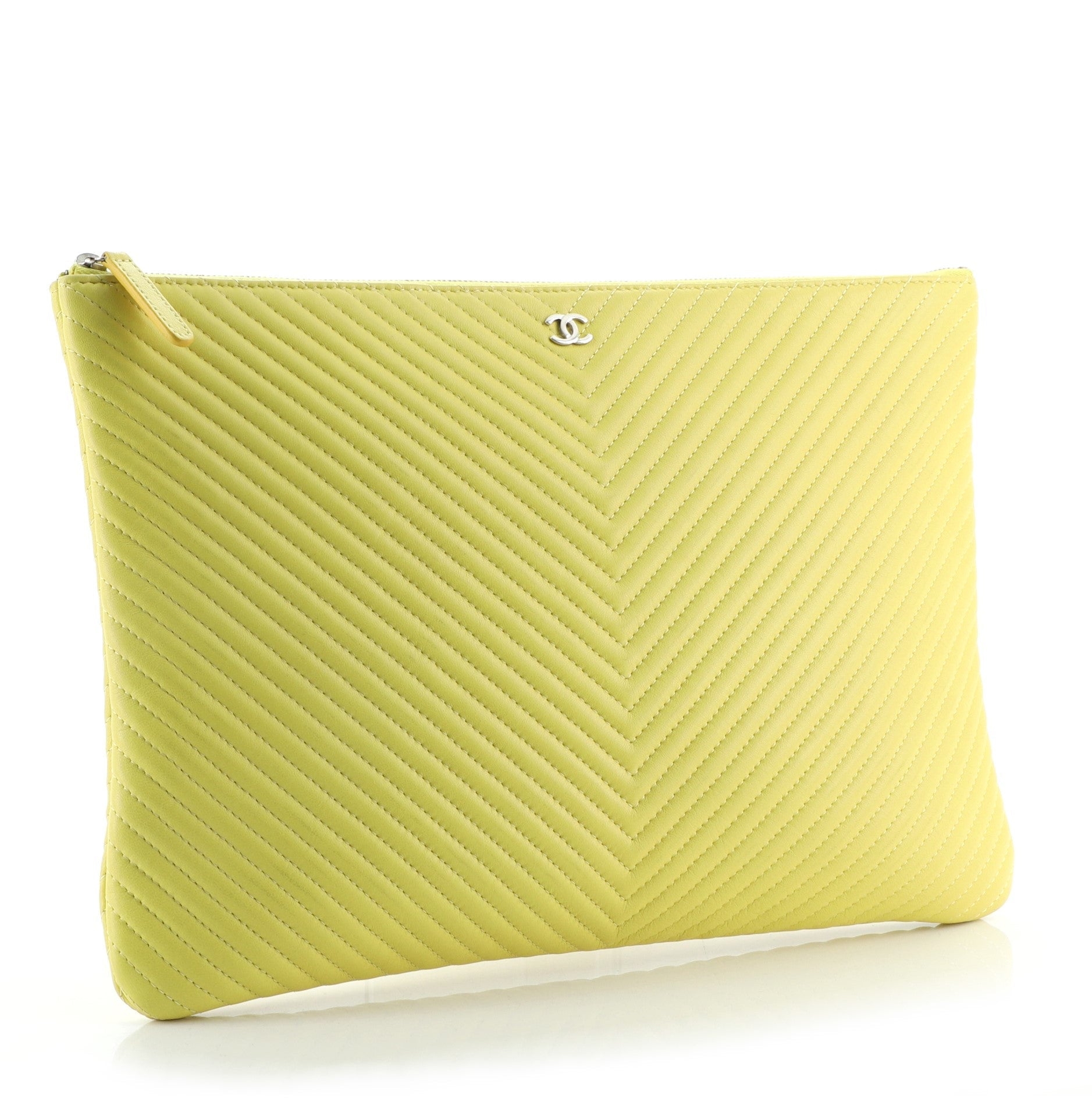 O Case Clutch Chevron Calfskin Large