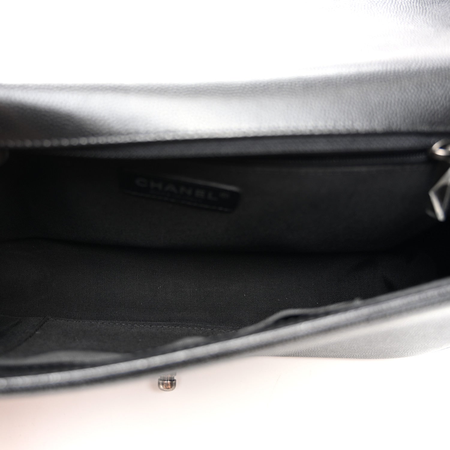 Caviar Quilted New Medium Boy Flap Black