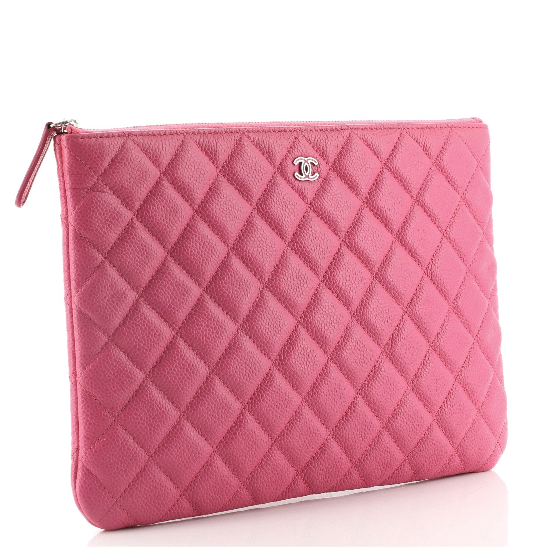 O Case Clutch Quilted Caviar Medium