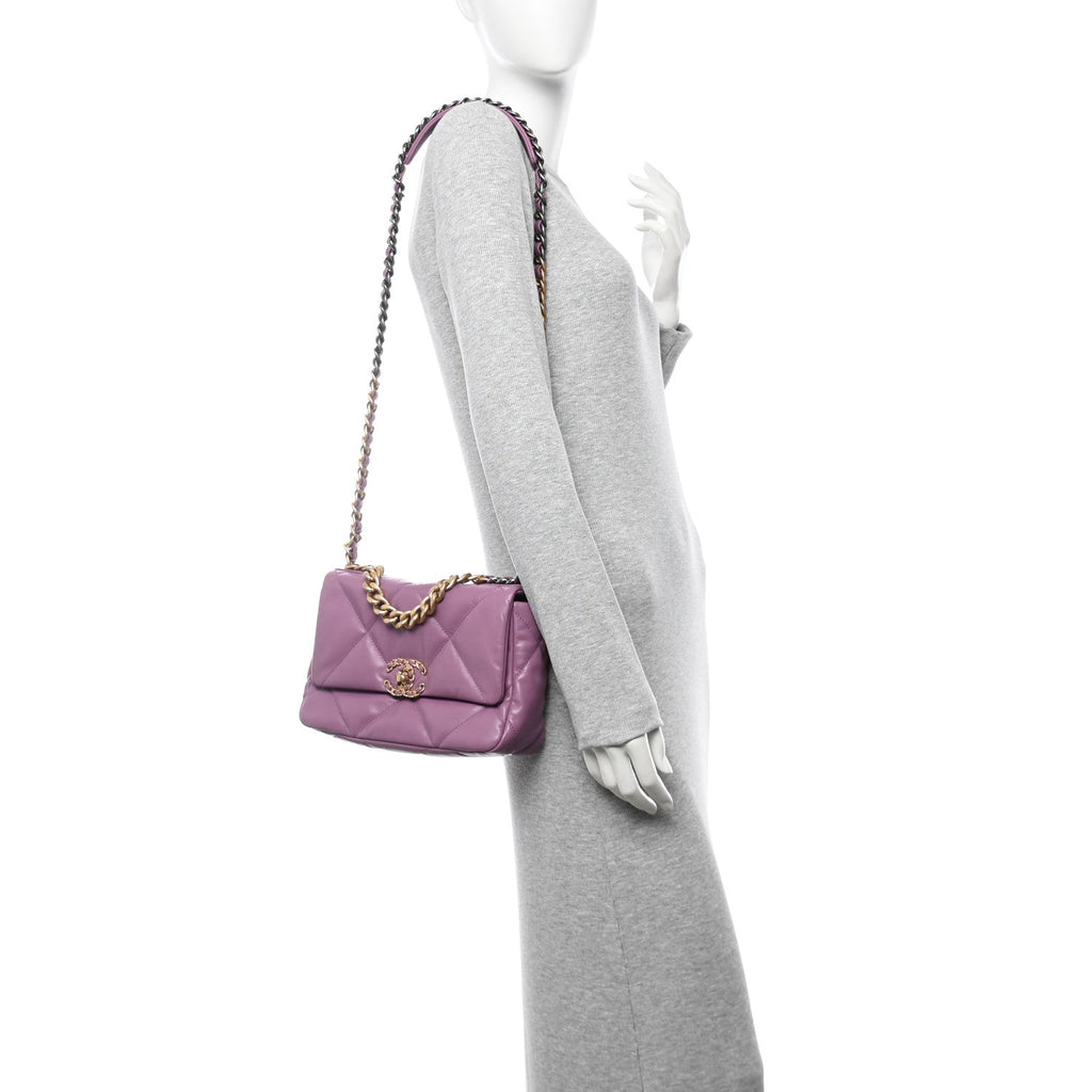 Goatskin Quilted Medium Chanel 19 Flap Violet Purple