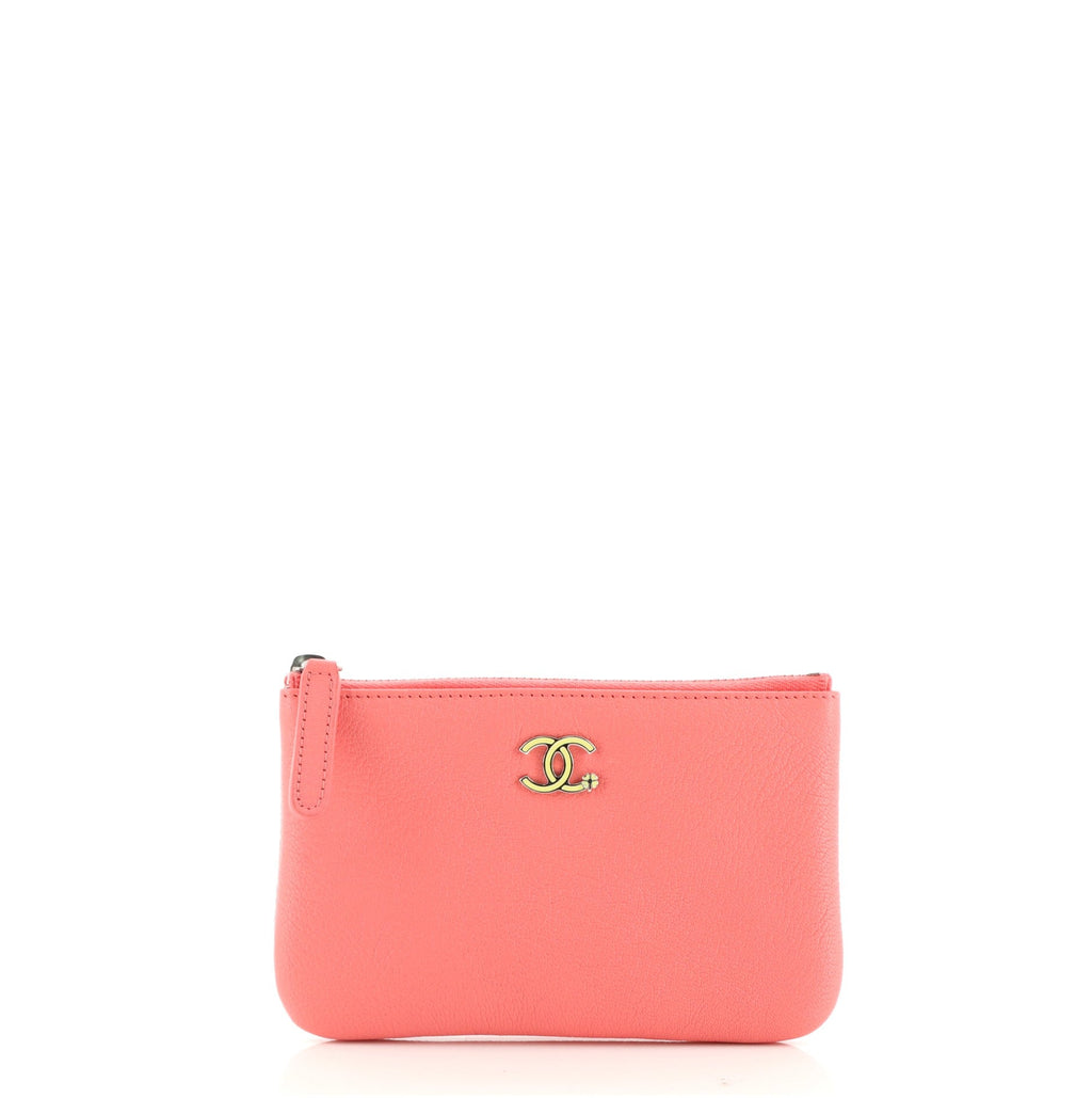 Classic O Case Pouch Leather Mini