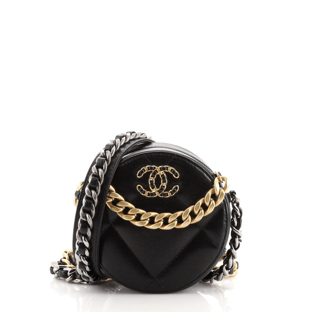 19 Round Clutch with Chain Quilted Lambskin