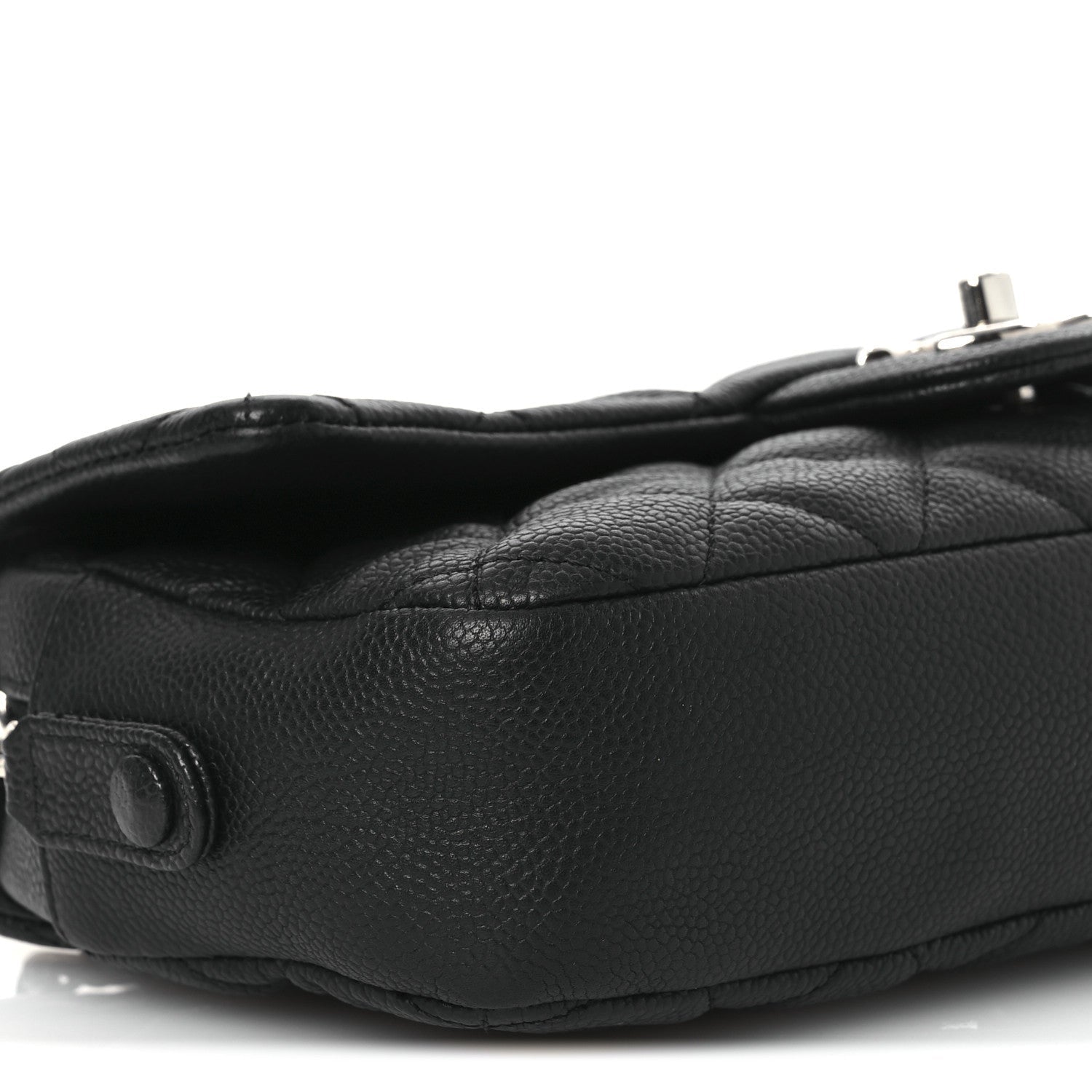 Caviar Quilted Medium Easy Flap Black