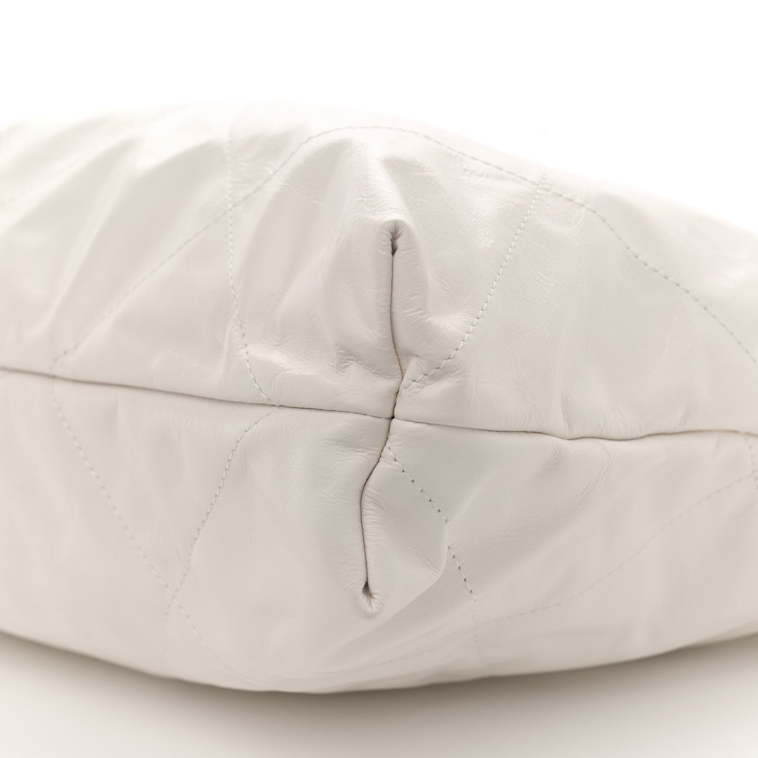 Calfskin Quilted Chanel 22 White