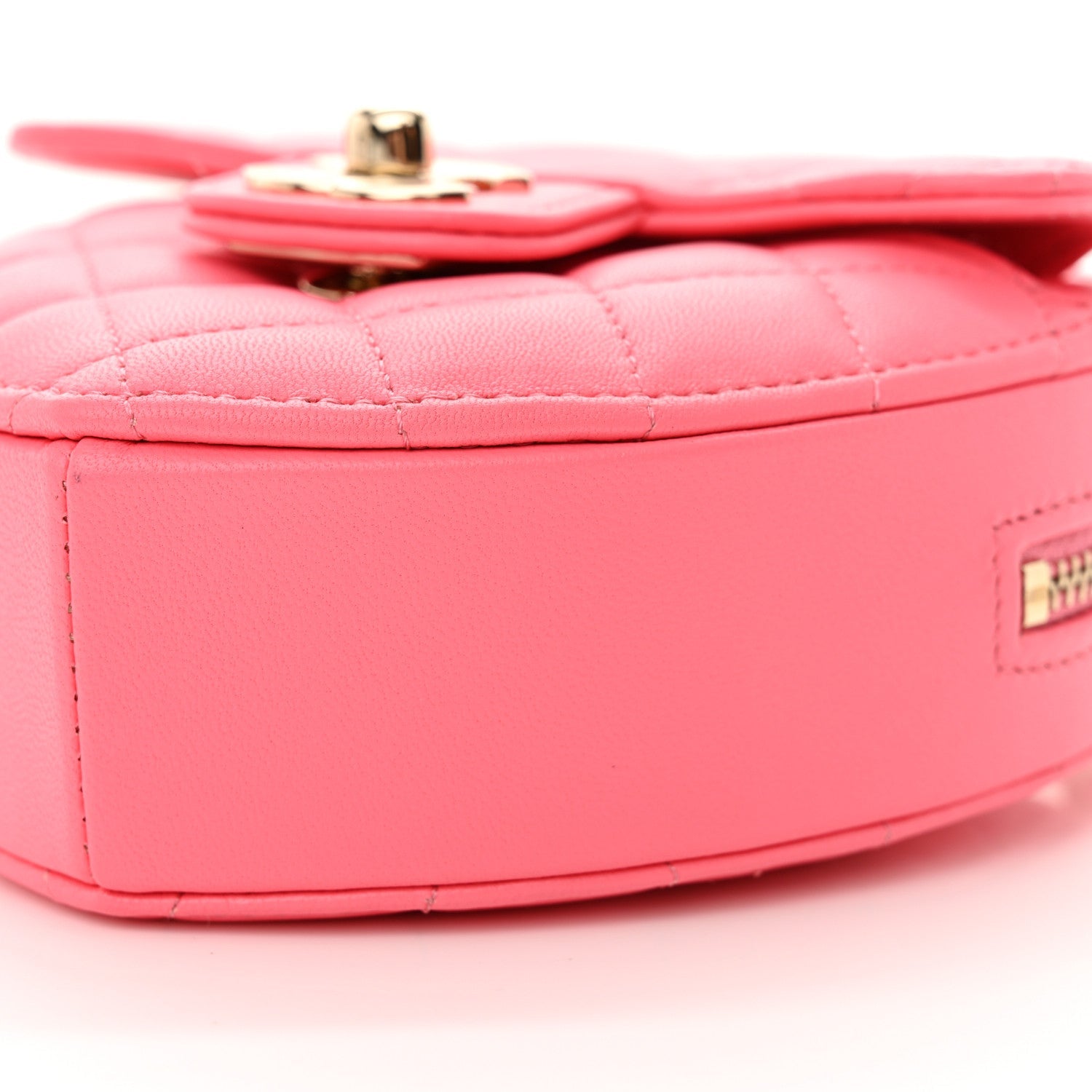 Lambskin Quilted CC In Love Heart Clutch With Chain Pink