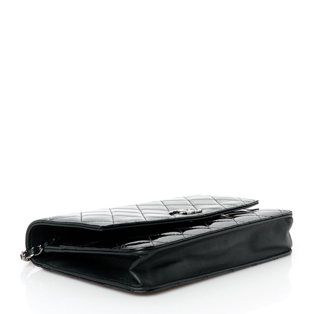 Patent Quilted Brilliant Wallet On Chain WOC Black