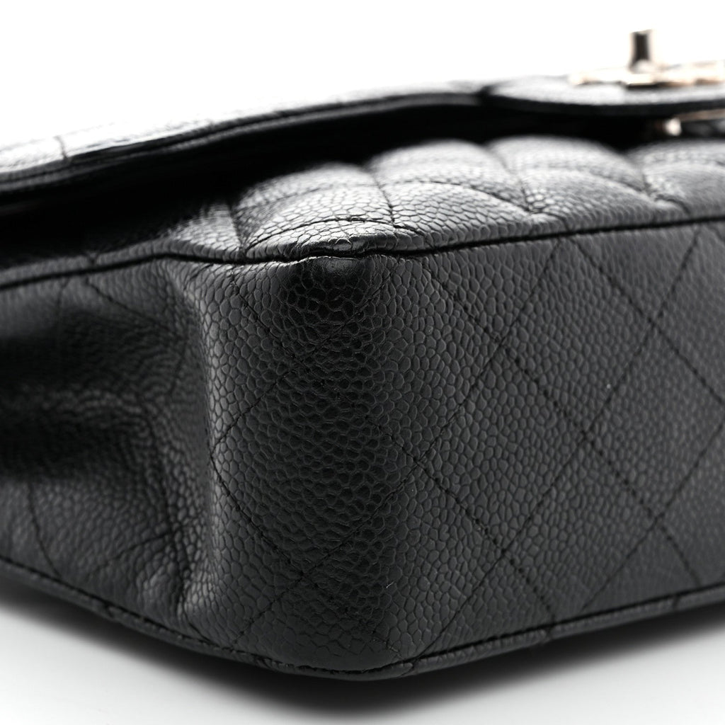 Caviar Quilted Medium Double Flap Black