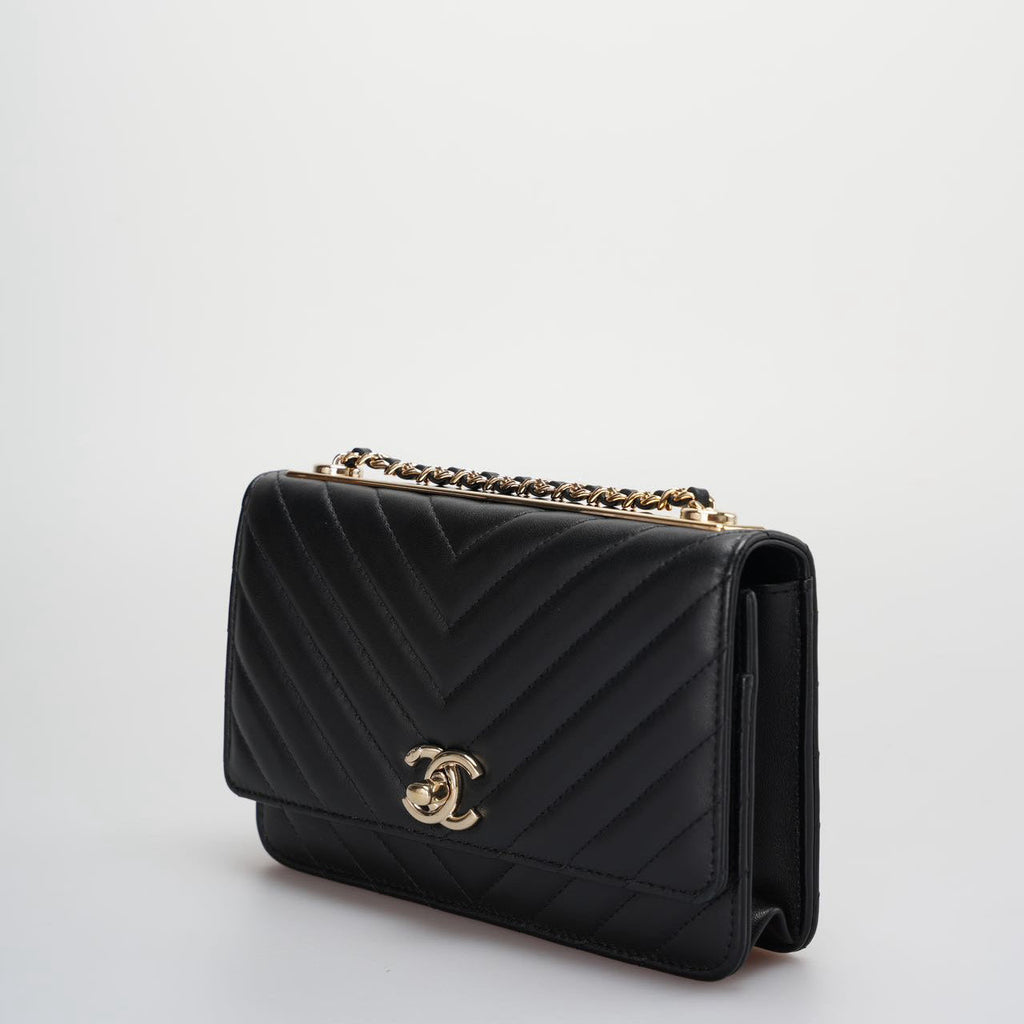 Chanel Lambskin Chevron Quilted Trendy CC Wallet On Chain Woc In Black