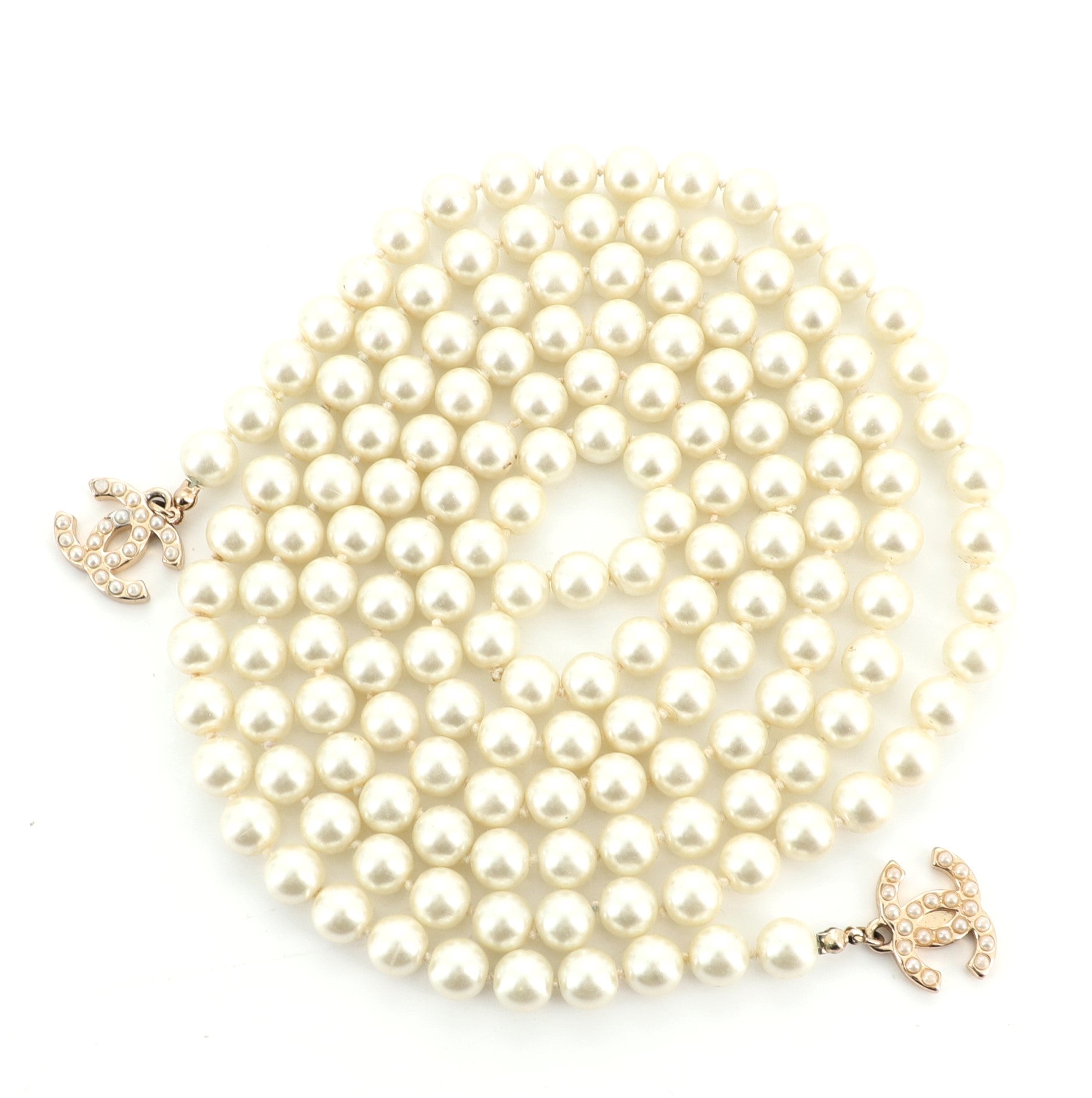 CC Pearl Necklace Faux Pearls and Metal