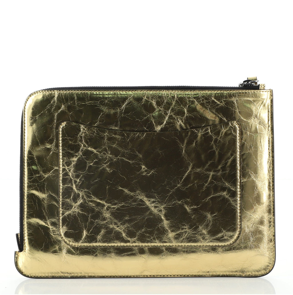 Feminine Pouch Crinkled Leather Medium