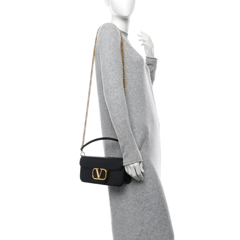 Calfskin Vlogo Loco Shoulder Bag Black
