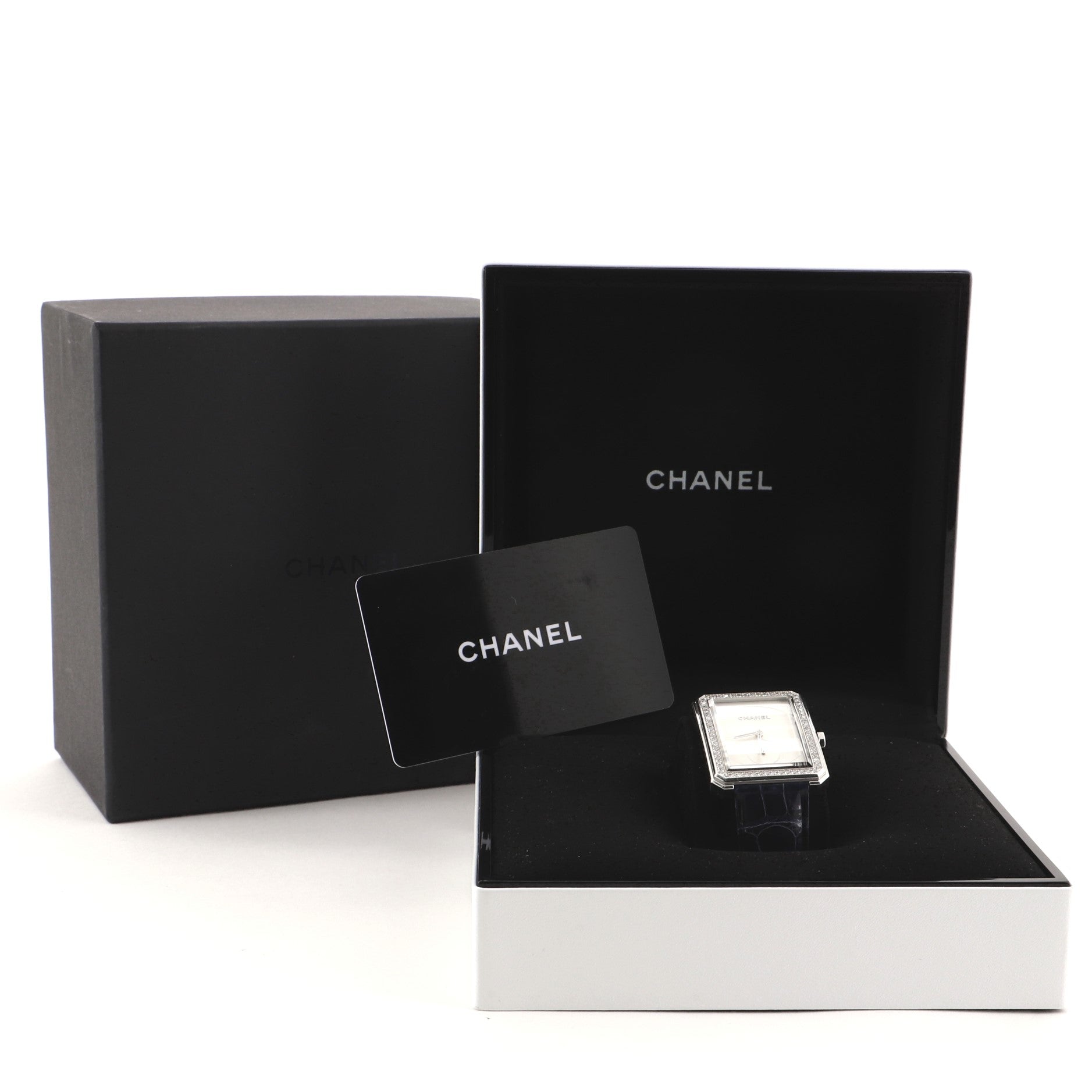 Boy·Friend Manual Watch White Gold and Alligator with Diamond Bezel 28