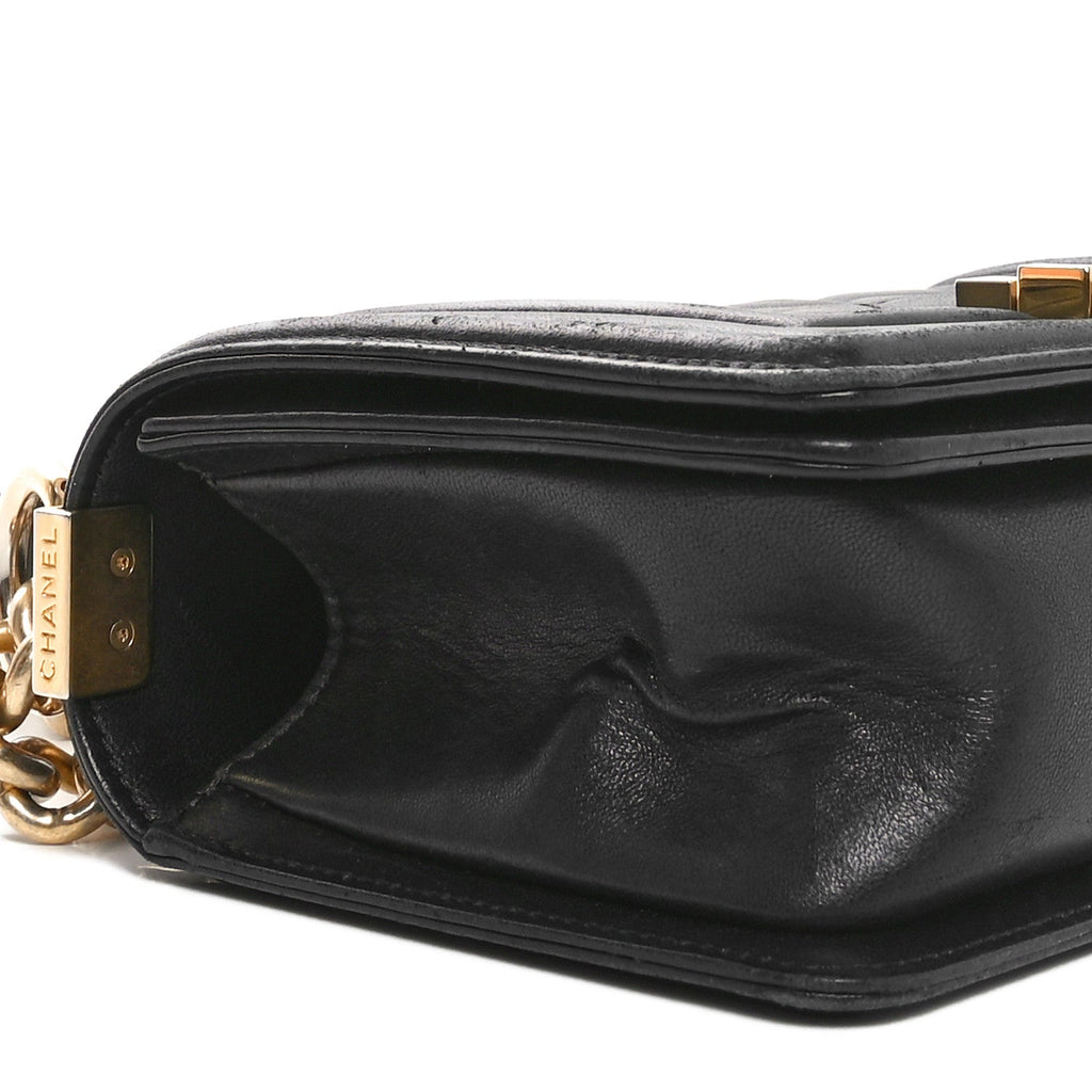 Lambskin Quilted Small Boy Flap Black