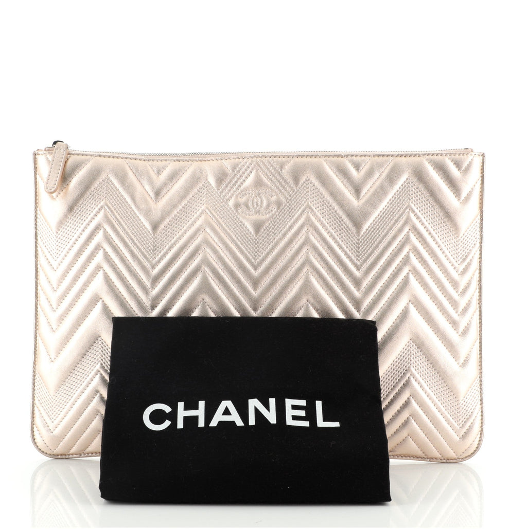 O Case Clutch Chevron Metallic Calfskin Large