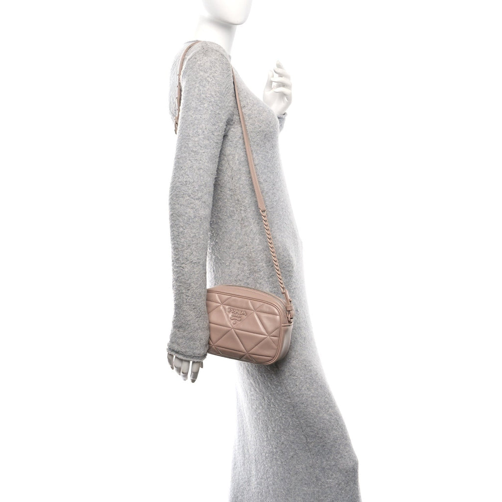 Nappa Triangle Stitched Spectrum Camera Bag Cipria