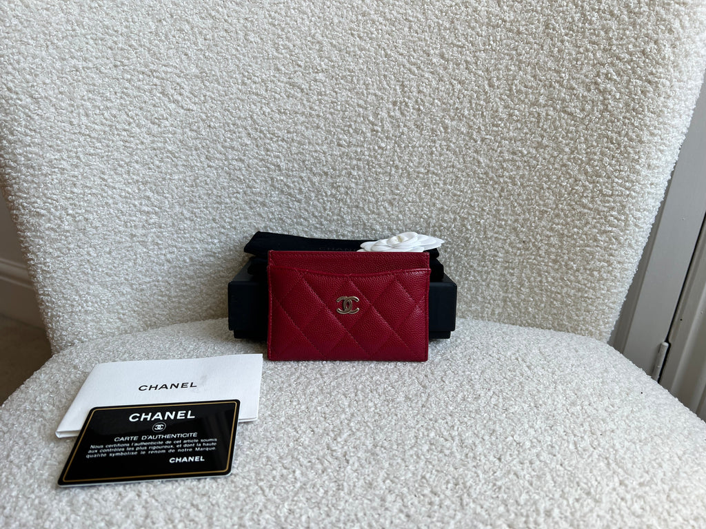 Chanel Pink Caviar  Holder with Pale Gold Hardware (RRP £420)