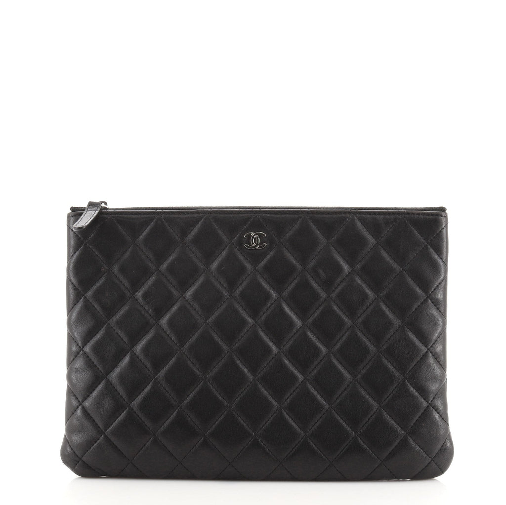 O Case Clutch Quilted Lambskin Medium