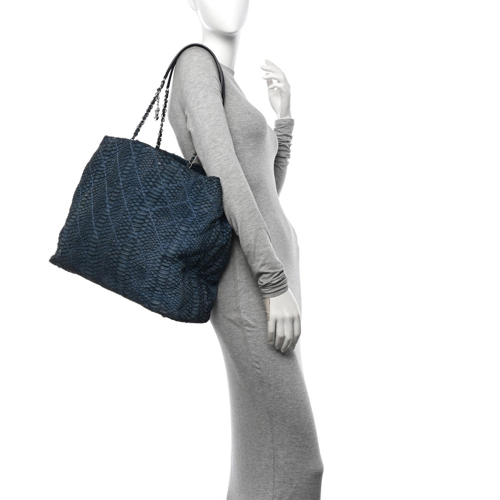 Snakeskin Ultimate Stitch Shopper Tote Blue