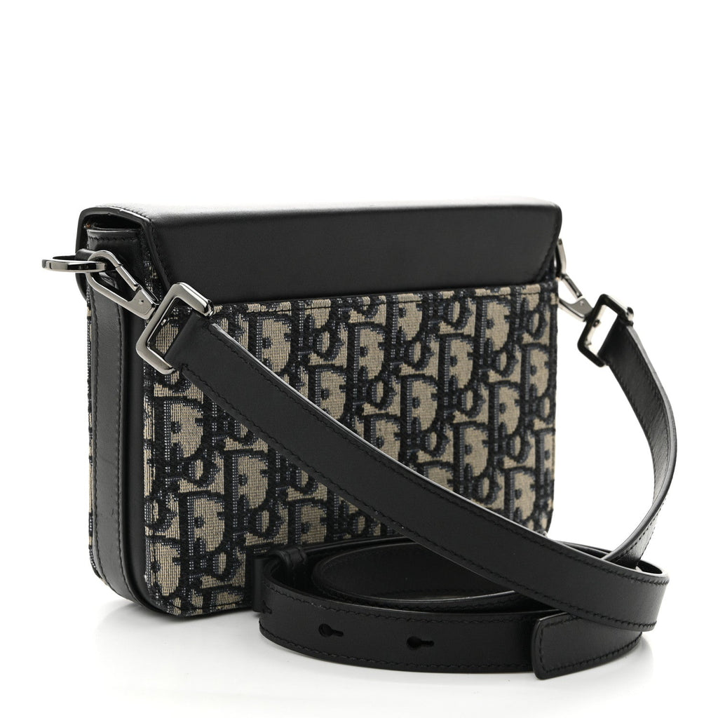 Oblique Smooth Calfskin Messenger Beige Black