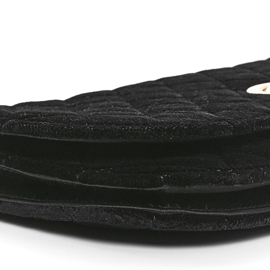Velvet Quilted CC Pearl Clutch Black