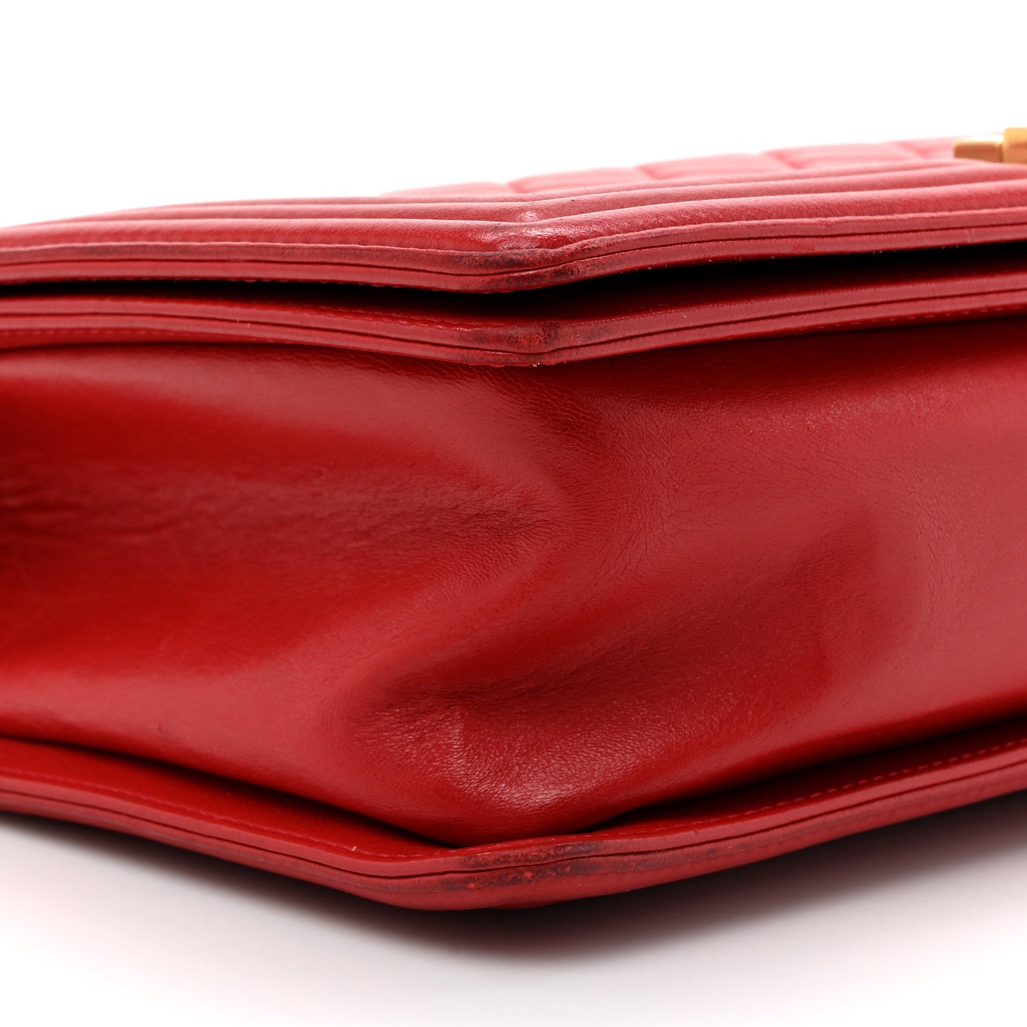 Lambskin Quilted New Medium Boy Flap Red