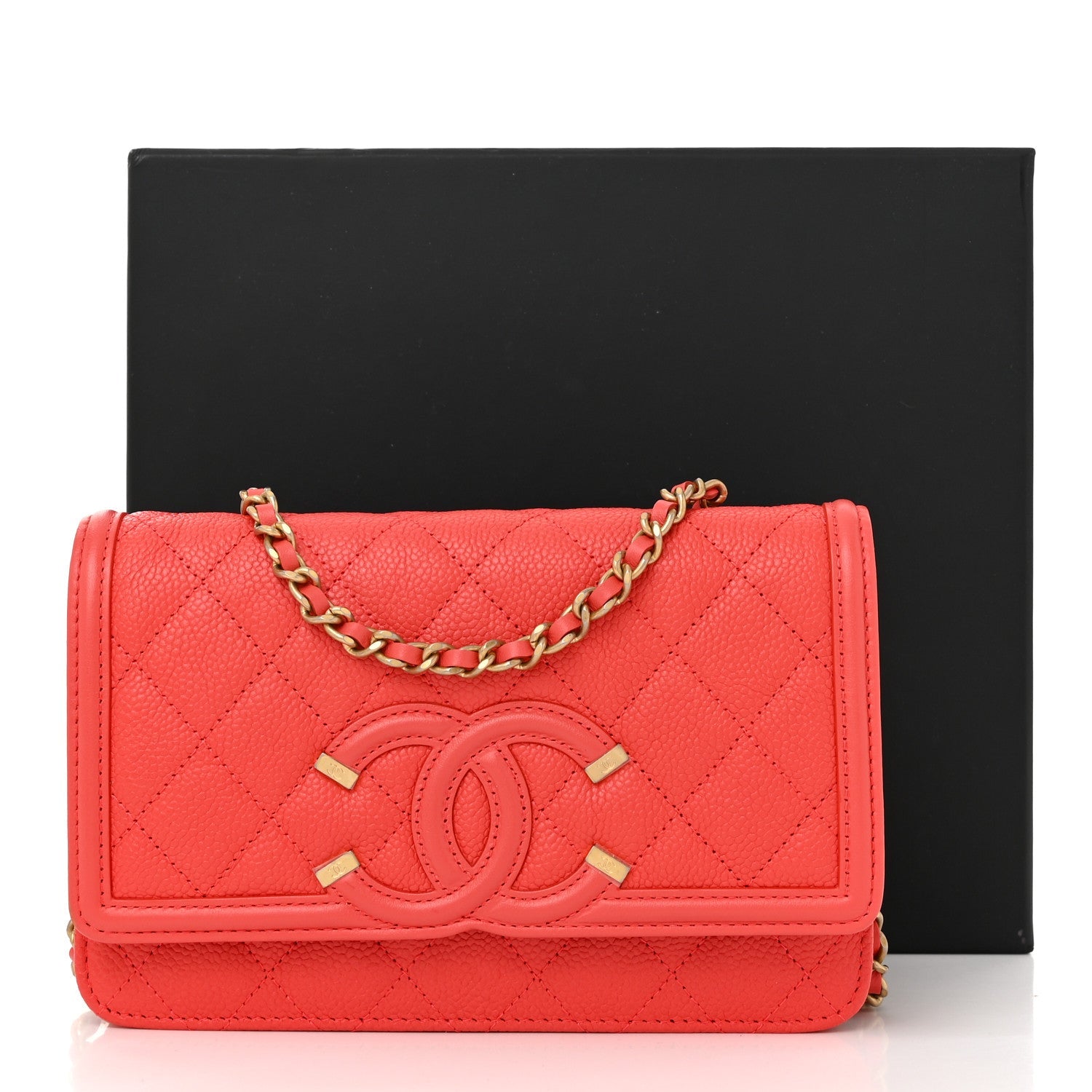 Caviar Quilted CC Filigree Wallet On Chain WOC Coral