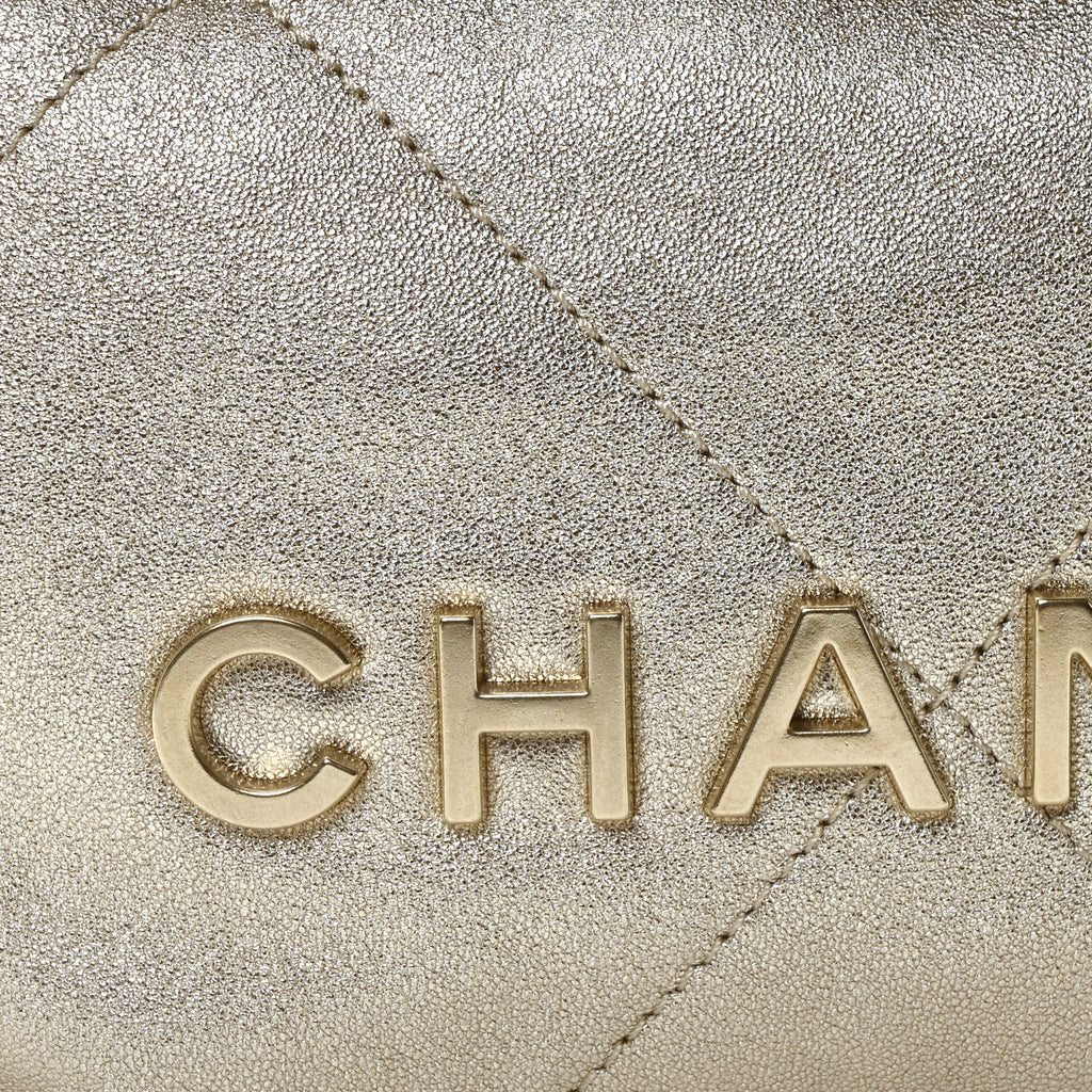 Metallic Lambskin Quilted Mini Chanel 22 Golden