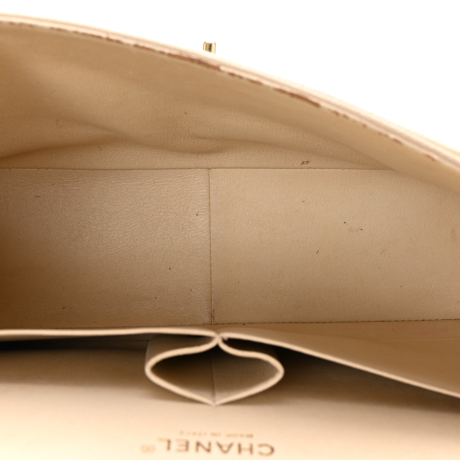 Caviar Quilted Jumbo Double Flap Light Beige