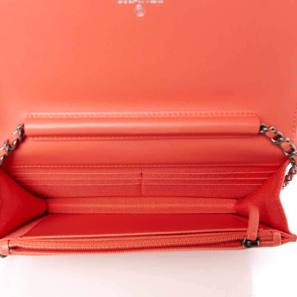 Aged Calfskin Quilted Gabrielle Wallet On Chain WOC  Orange