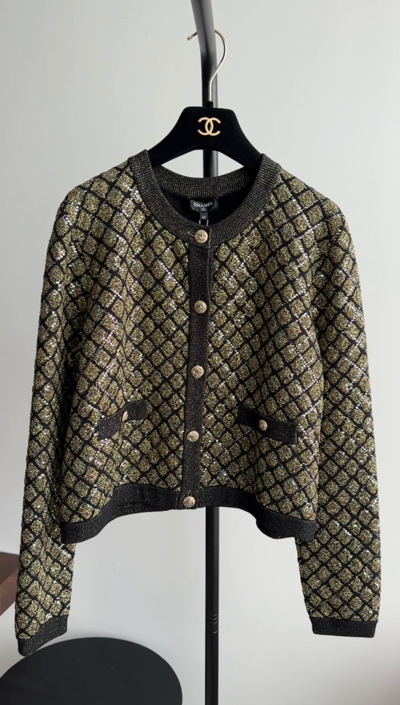 Chanel 20A Black and gold Shimmer Knit igan Sweater - S / M