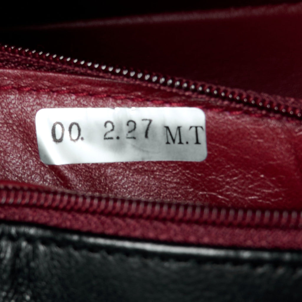 Lambskin Diamond Stitch Envelope Single Flap Black