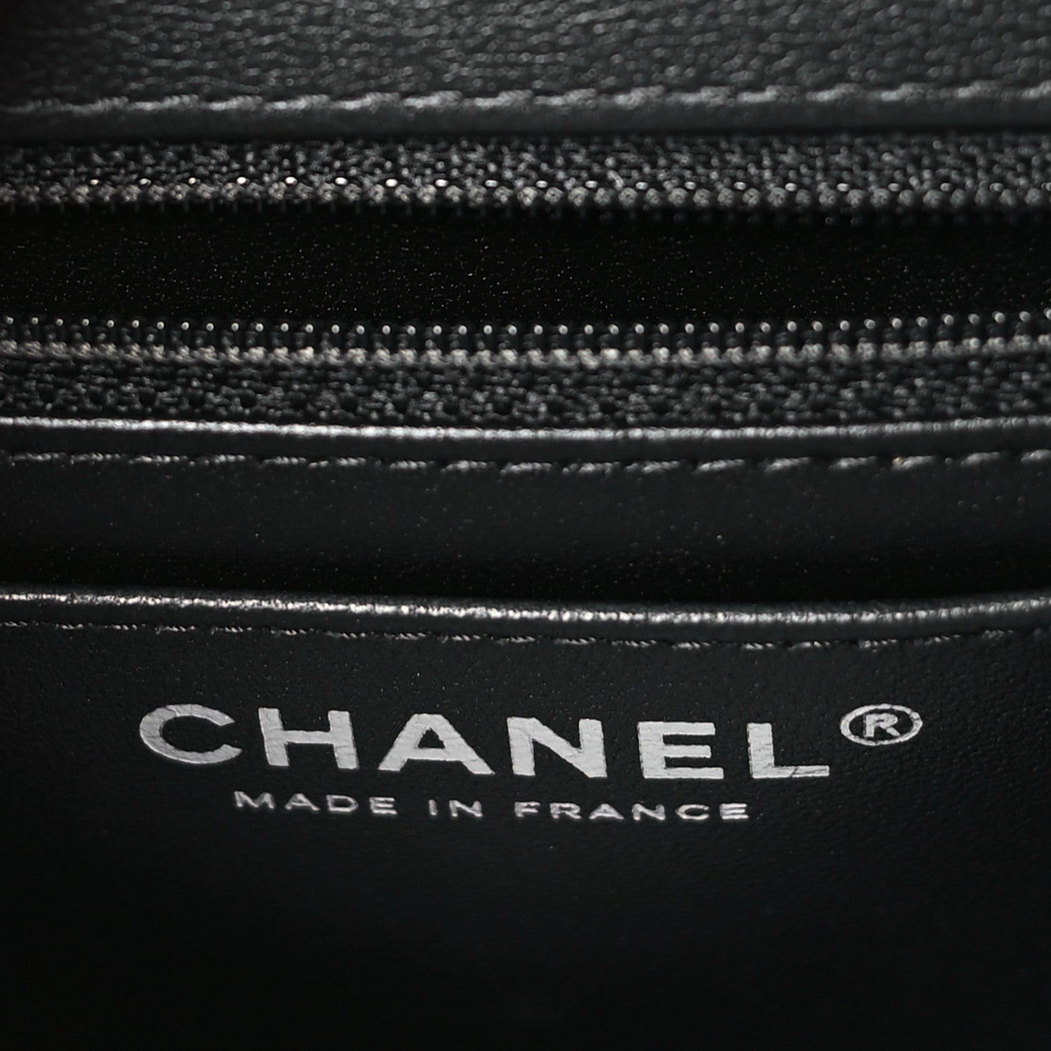 Patent Calfskin Small Camellia Flap Black