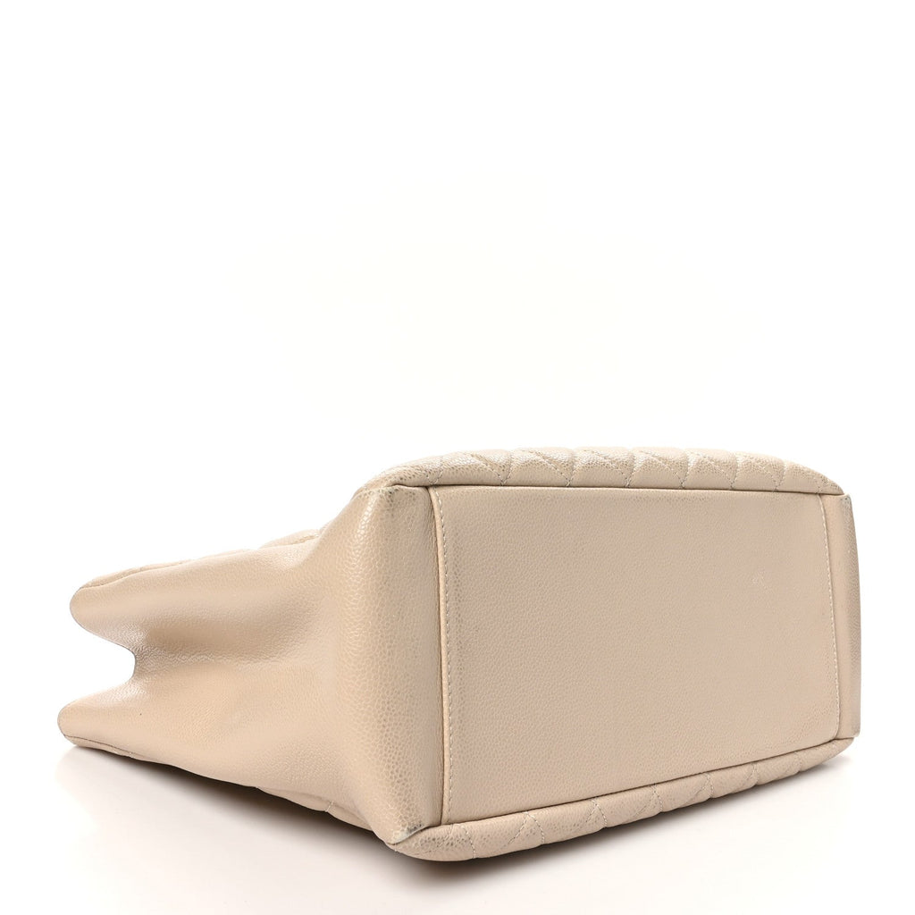 Caviar Quilted Grand Shopping Tote GST Beige Clair
