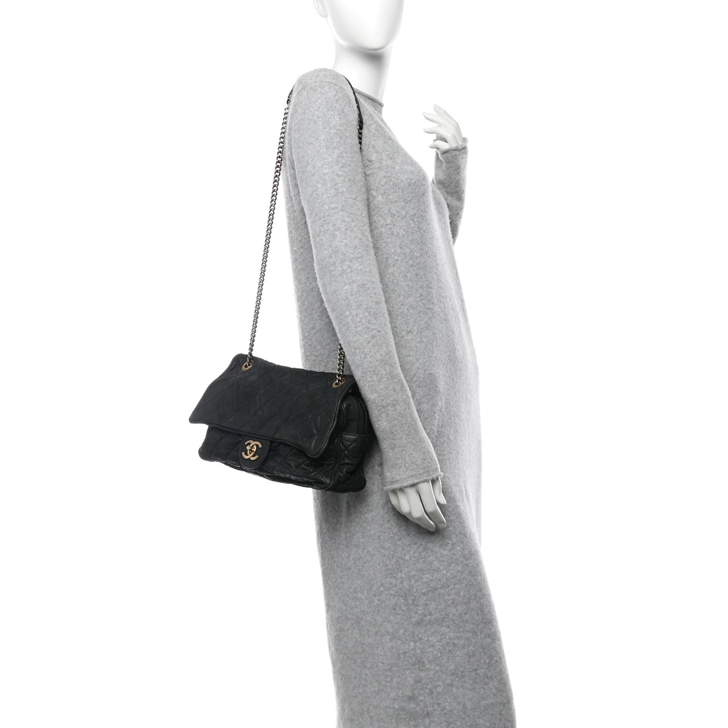 Iridescent Calfskin Quilted Large Shiva Flap Black
