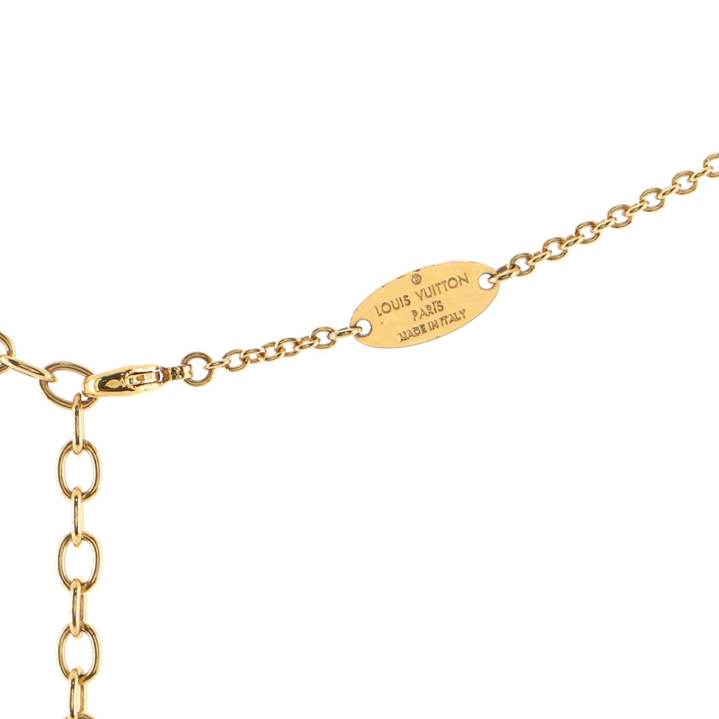 Essential V Necklace Metal